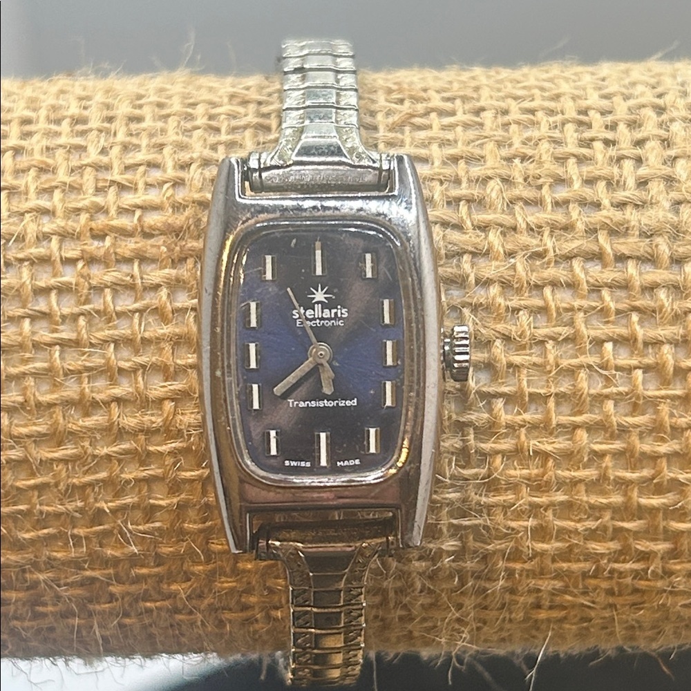 Stellaris Transistorized Vintage Ladies Watch - Works Great